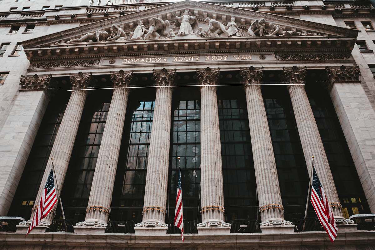 stock exchange man's eye view of mansion architecture